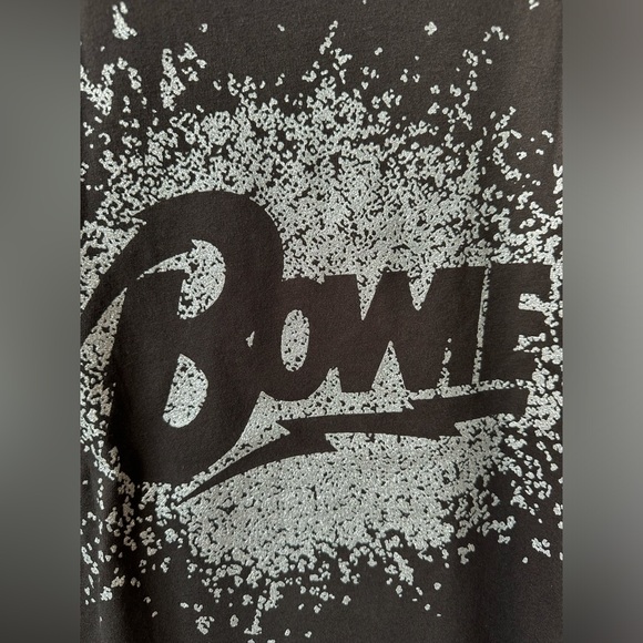 LUCKY BRAND - Bowie Sparkle Classic Short Sleeve Crew Neck Graphic Tee - Large - Picture 6 of 9